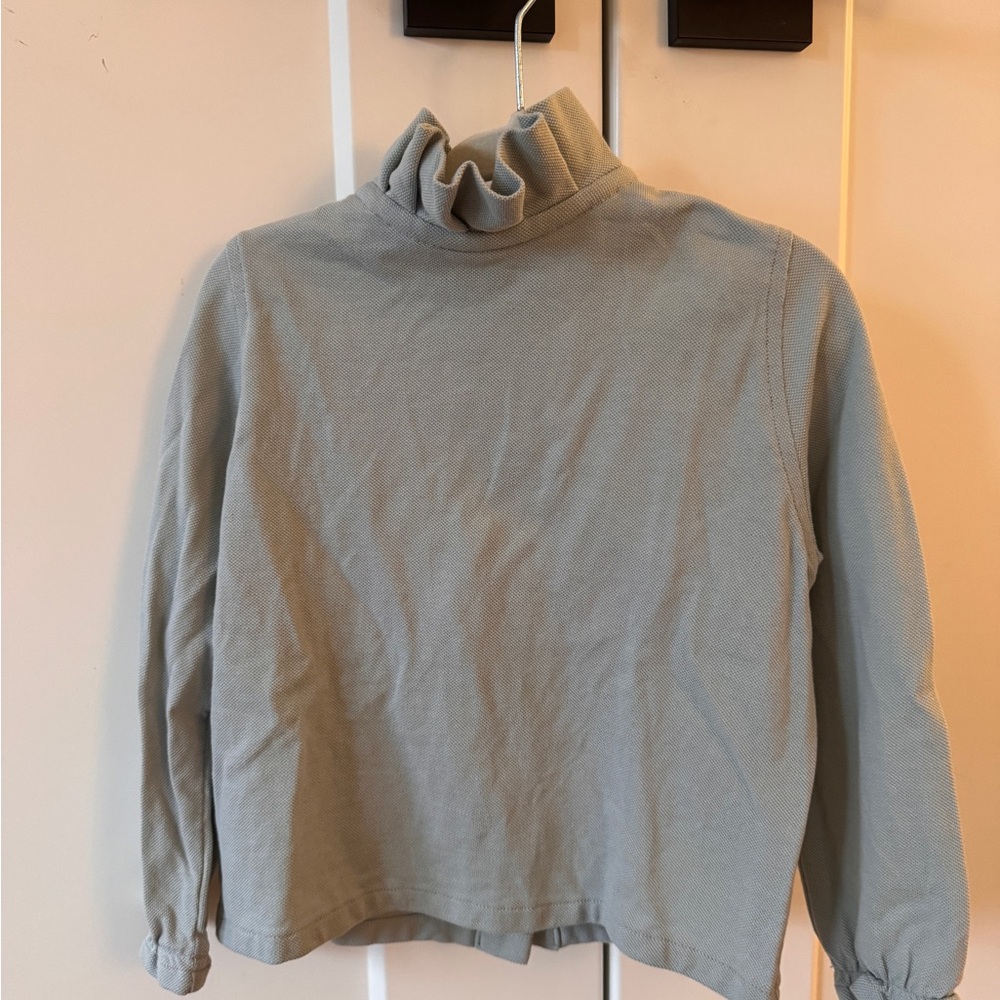 Giraffe Ruffle Neck Top - Picture 2 of 4